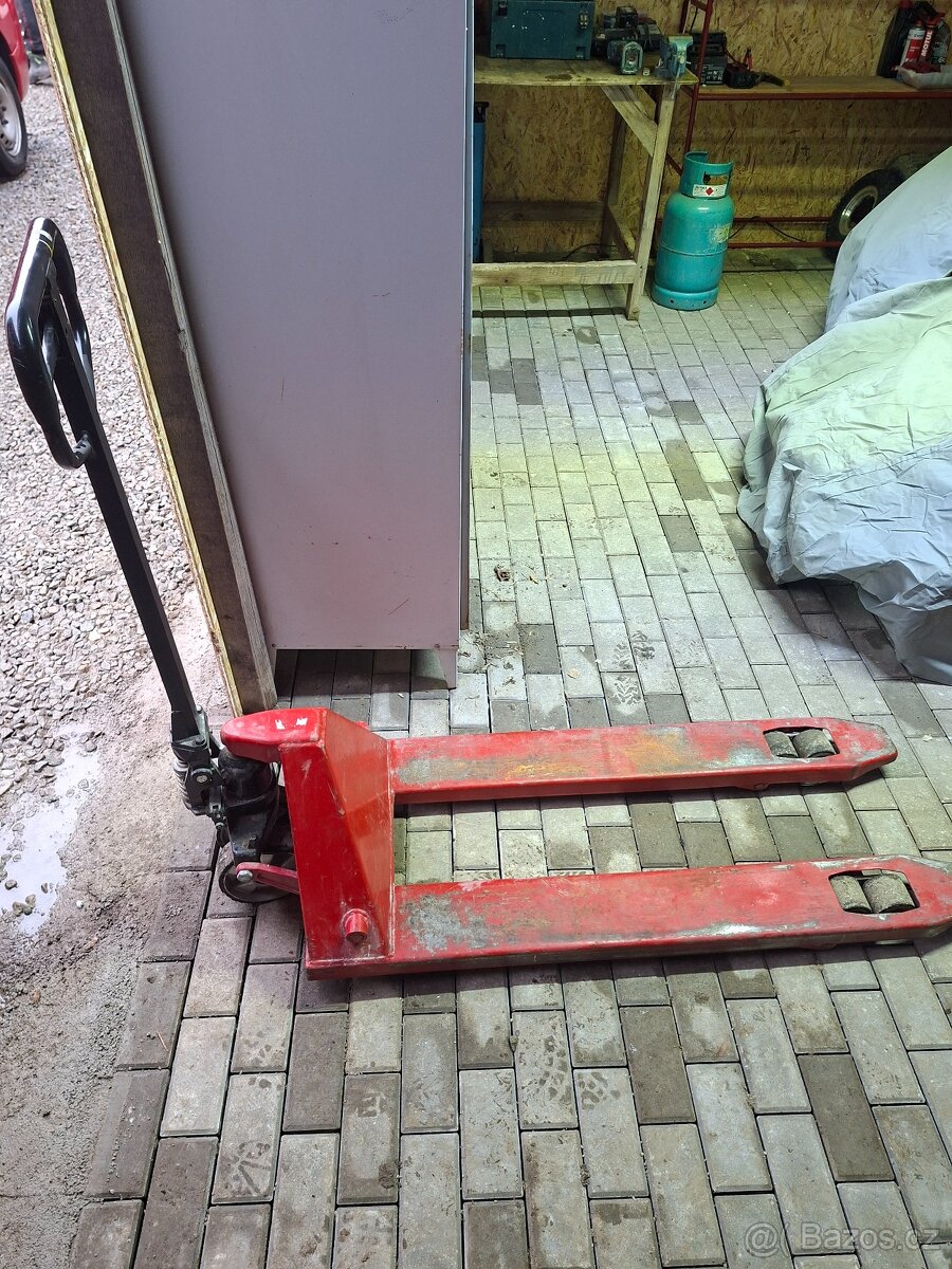 Paletový vozík - 2