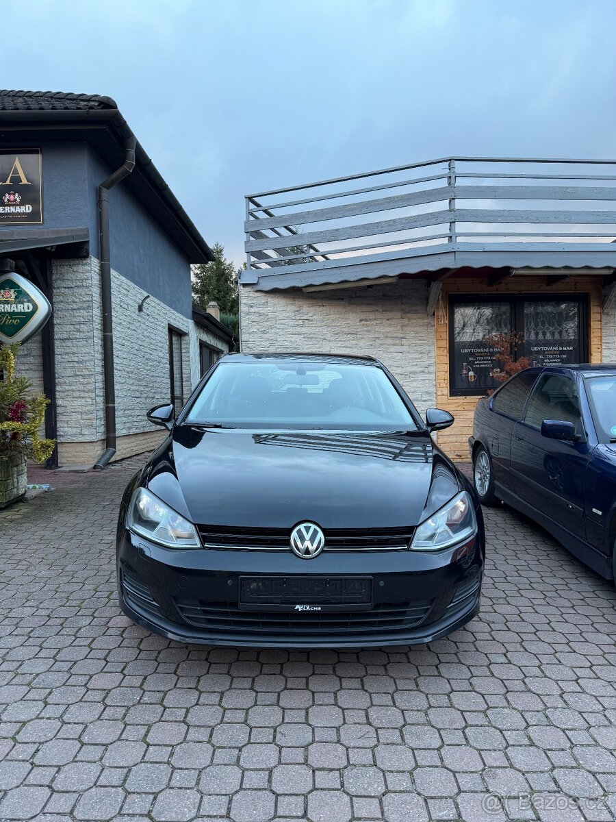 VW Golf 7 2.0 tdi 110kw manuál - 2