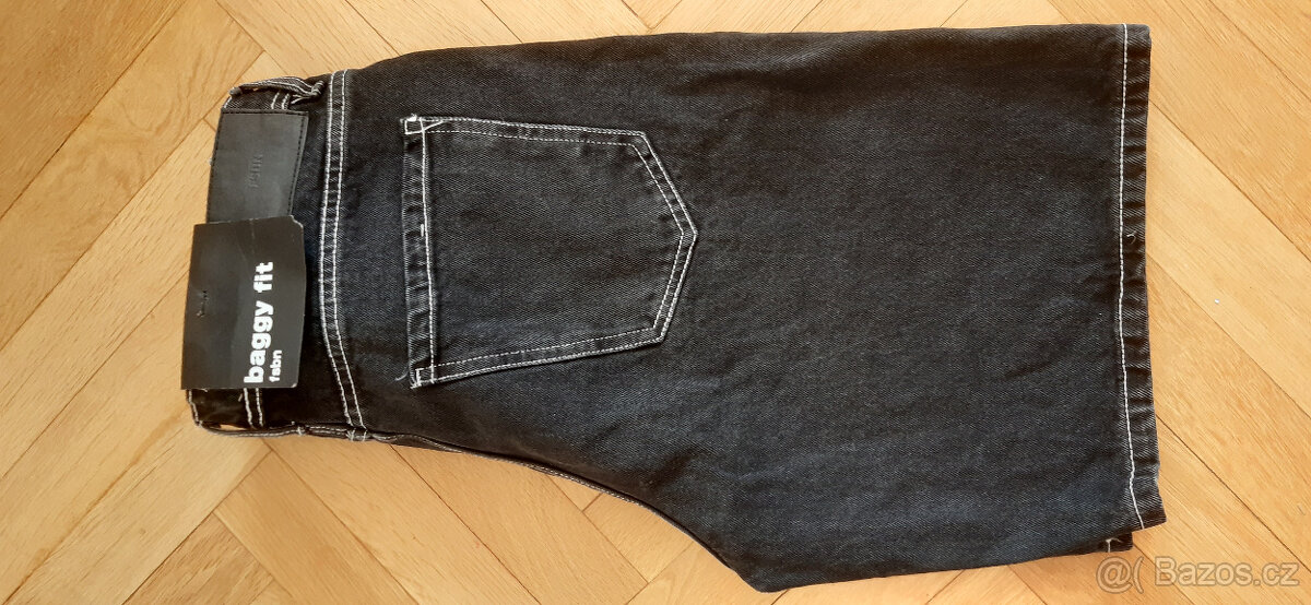 Chlapecké kraťase, vel. M - 2