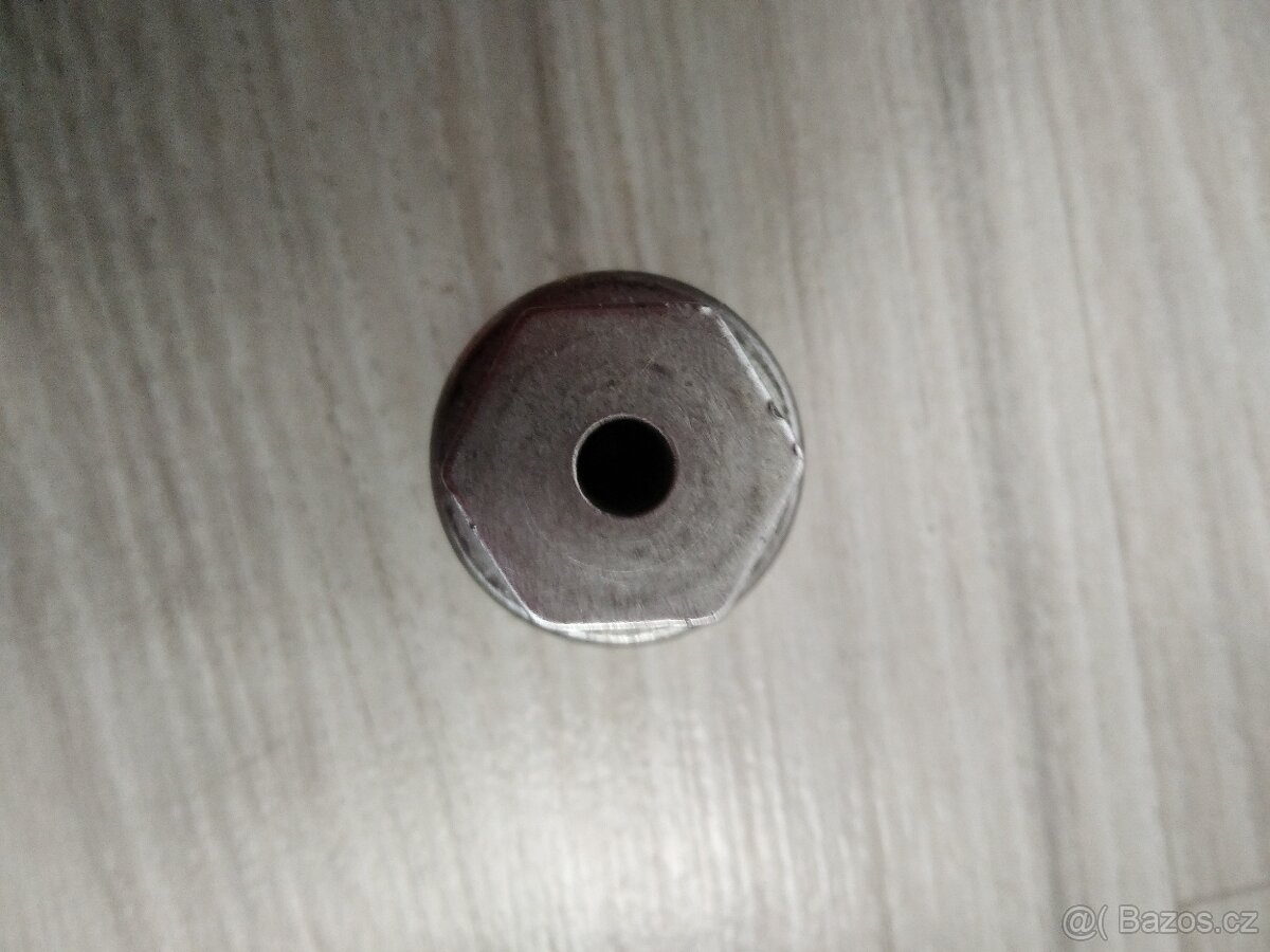 Bezpečnostní matice McGard - 2