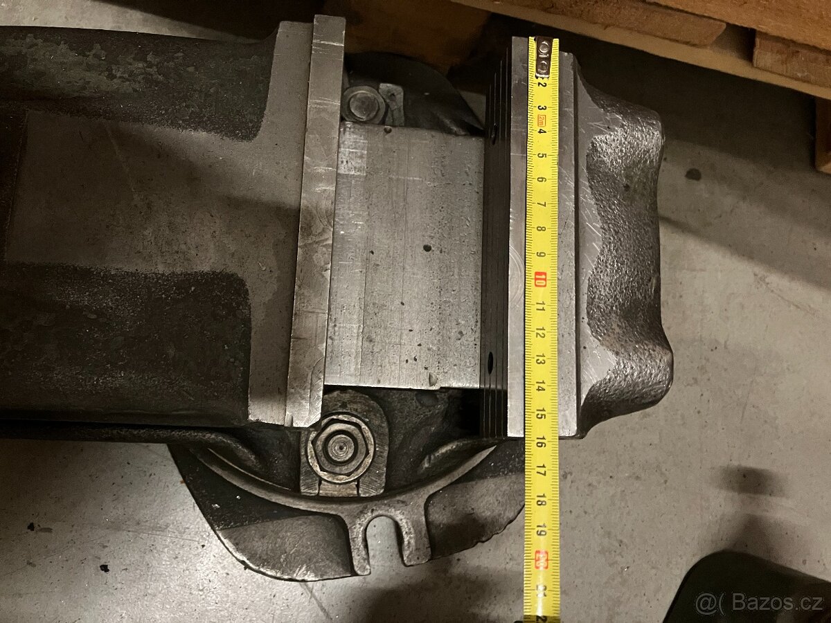 Strojní svěrák pod vrtačku 160mm - 2