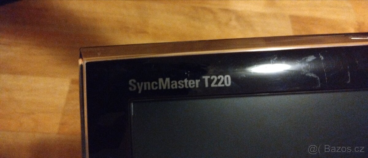 LCD monitor Samsung SyncMaster T220 - 2
