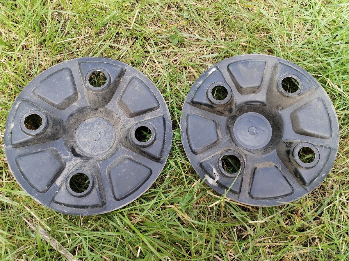 Pokličky kol 2ks Škoda 105,120,130,Rapid,Garde - 2