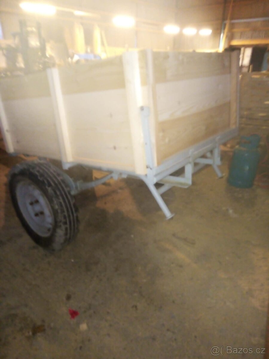 Prodám vlek - 2