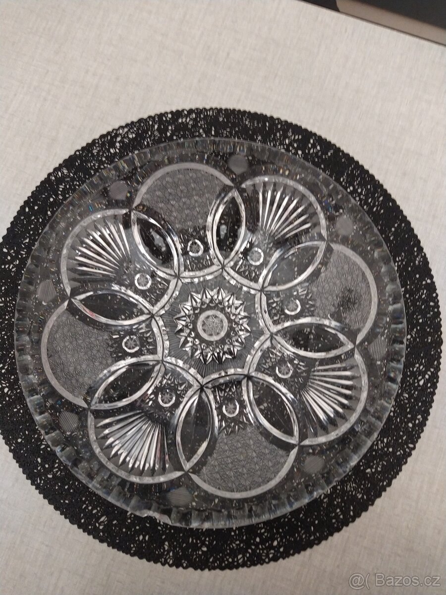 Křišťálový broušený talíř - 2