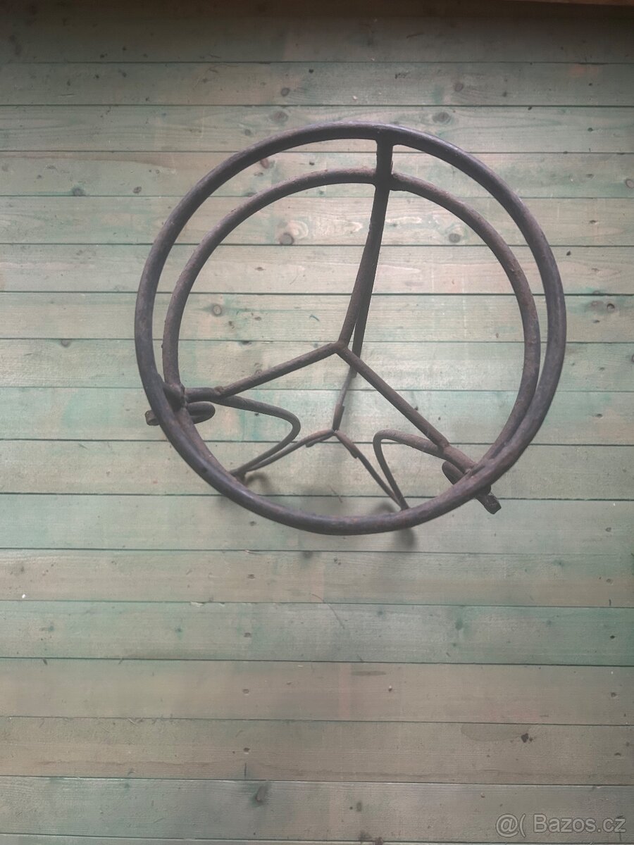 Stojan na květináč - 2