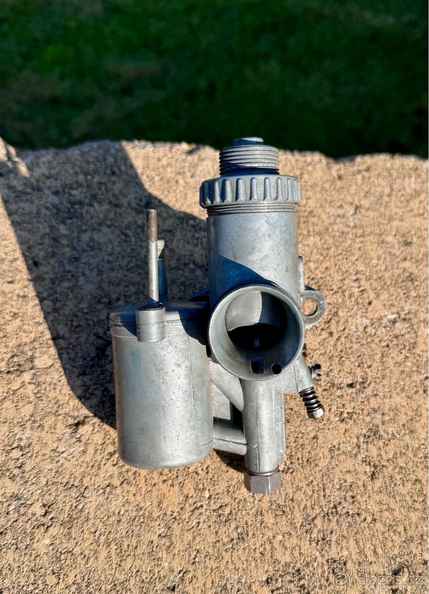 CZ 125 175 - karburatory - 2