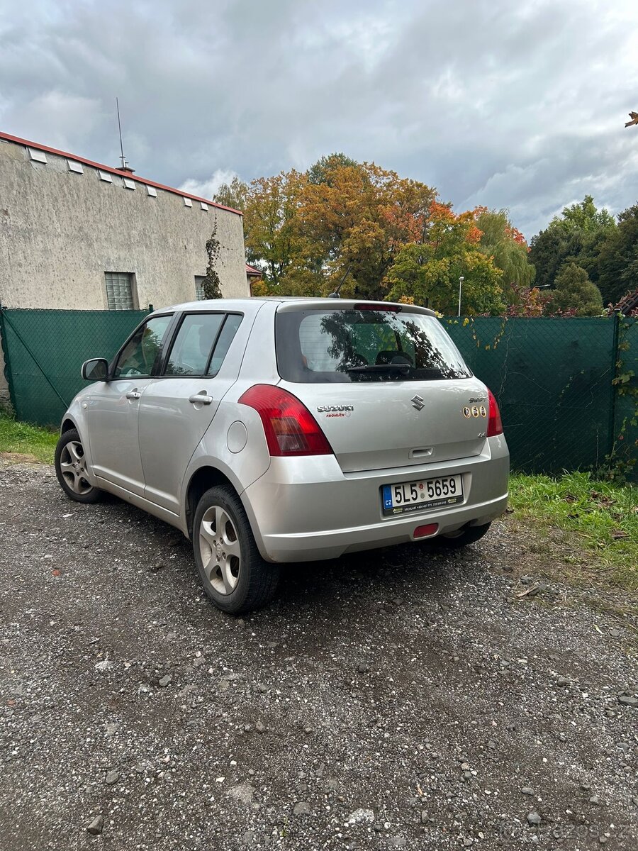 Suzuki Swift 4x4 - 2