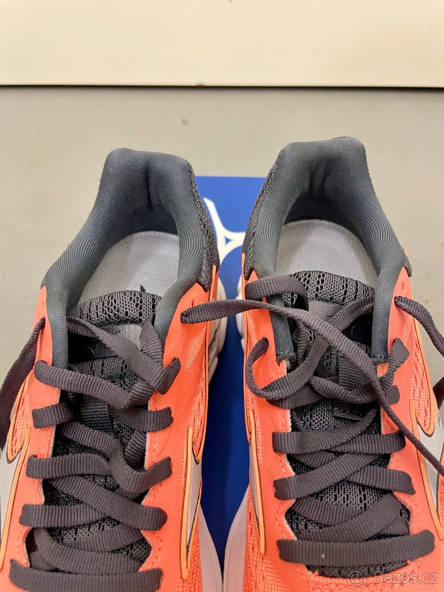 Dámské boty Mizuno Wave Rider vel. 36 (jako nové) - 2