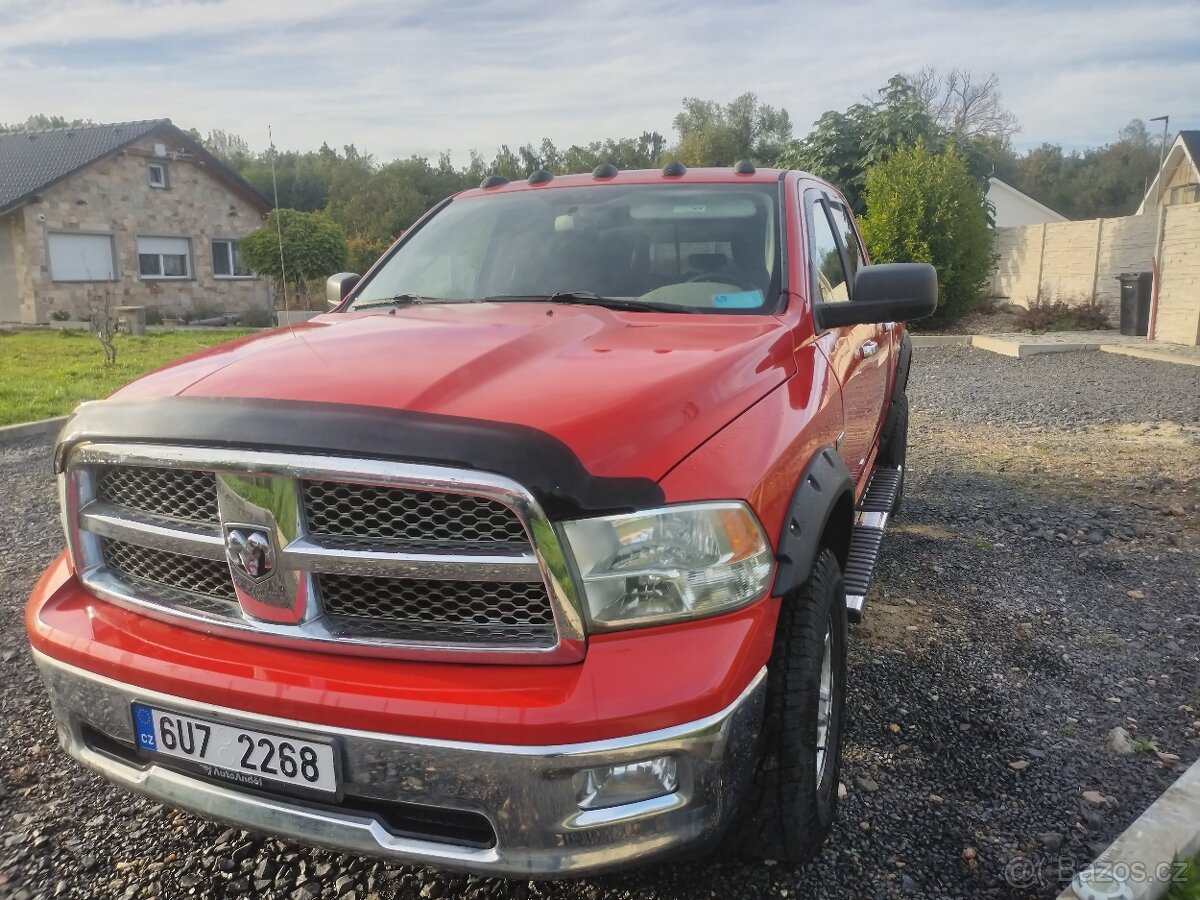 Dodge Ram 1500 - 2