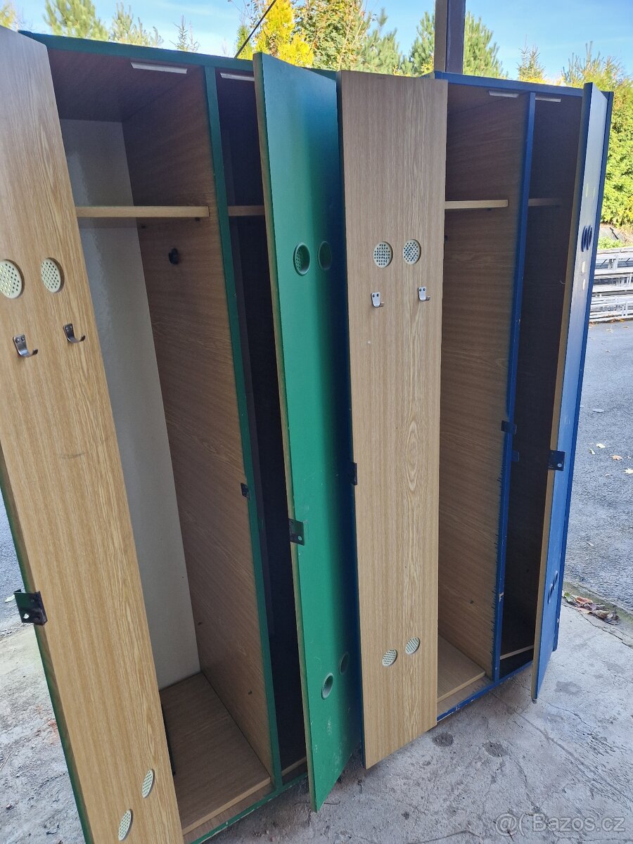 Šatní skříně - 2