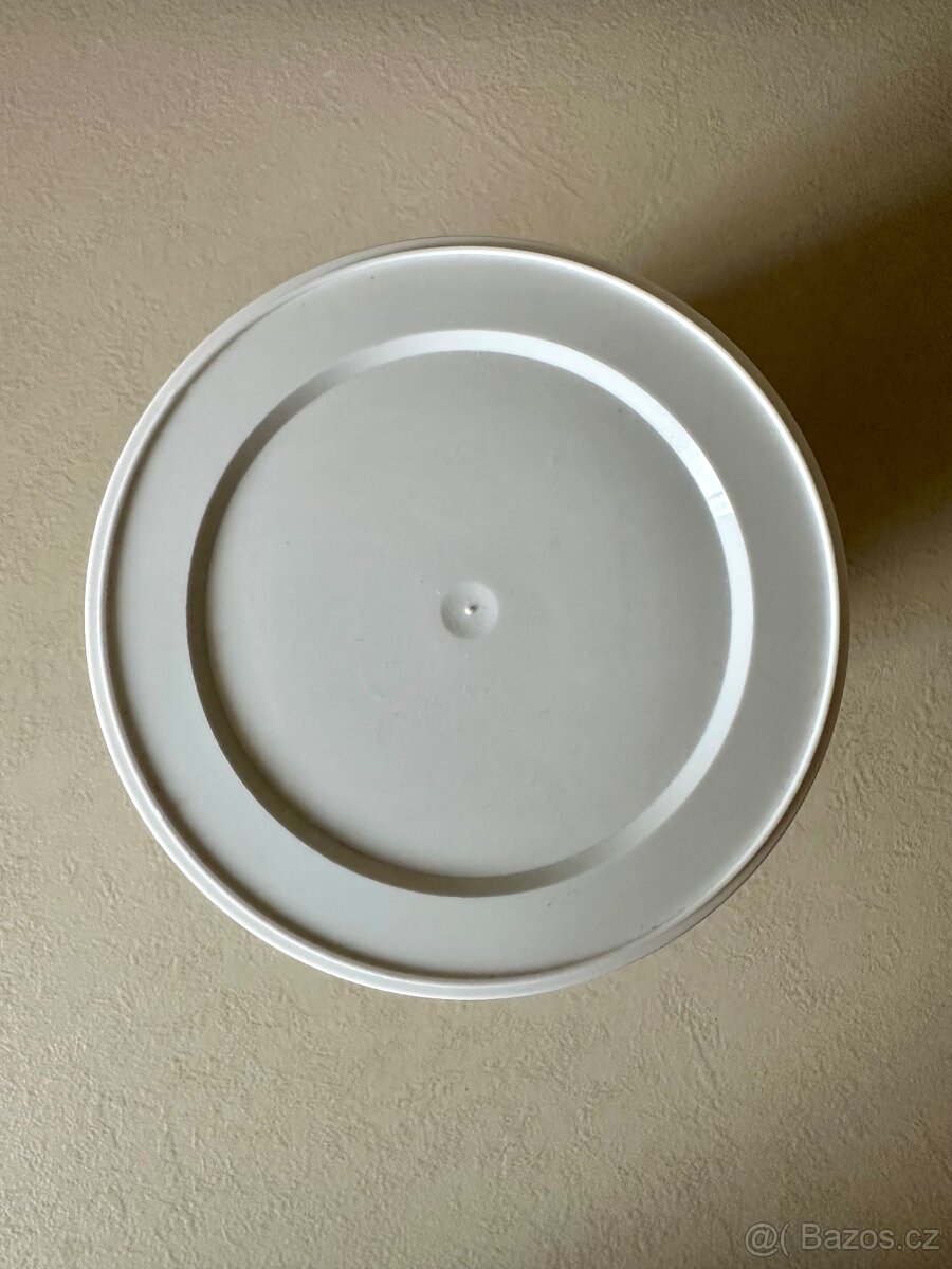 Plechovka s víčkem - 2