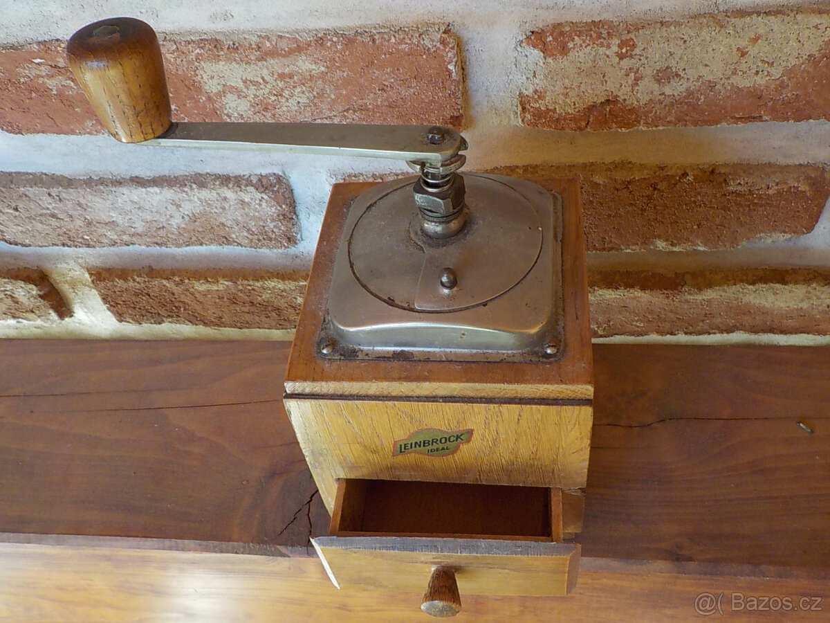 Prodám retro mlýnek na kávu - 2