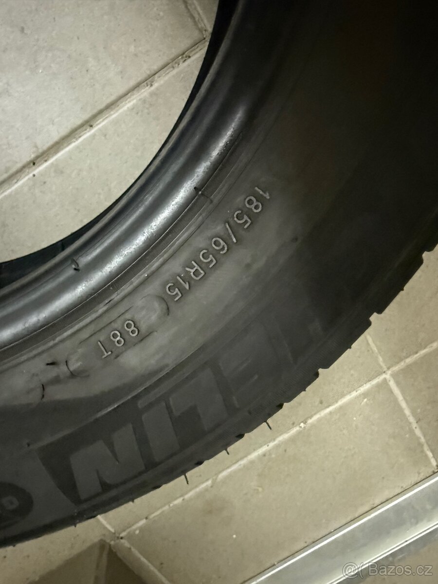 Pneumatiky Michelin 185/65/15 - 2
