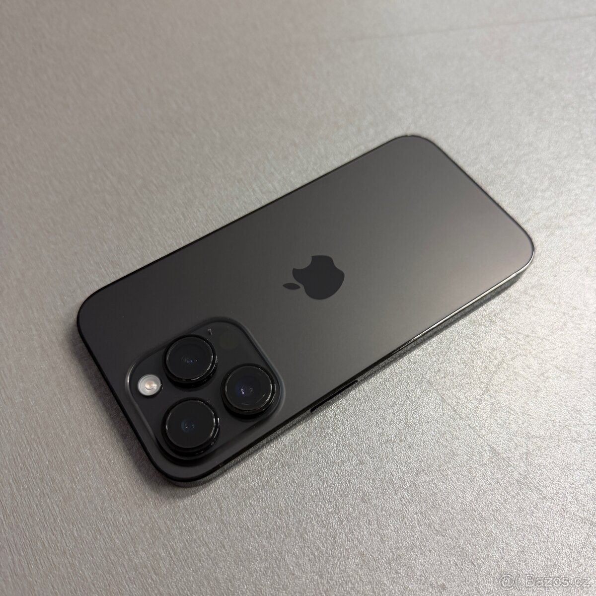iPhone 14 Pro 128GB v krásném stavu, rok záruka - 2