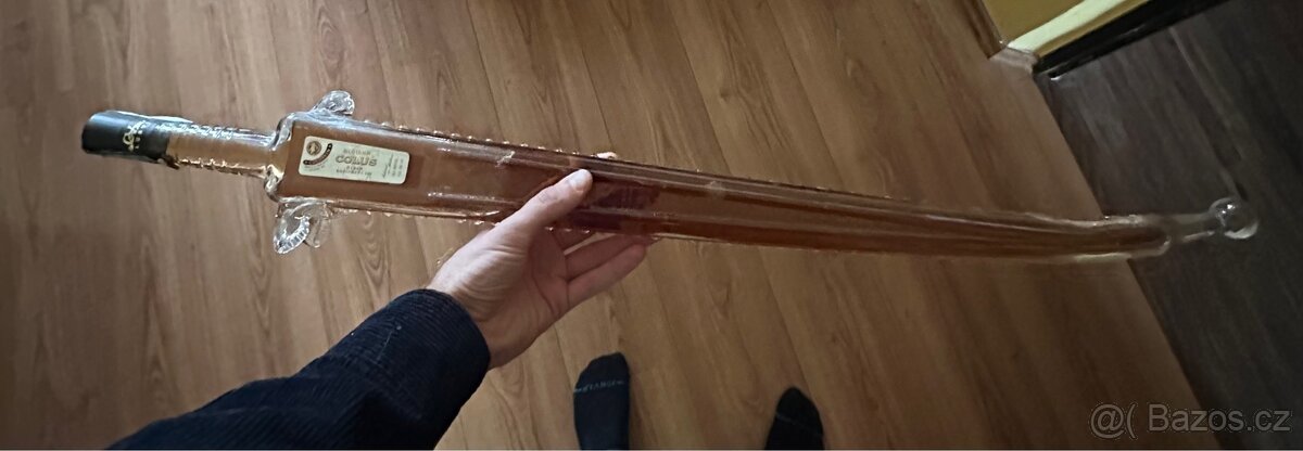 Colus cognac 0,5l ve skleněném meči - 2