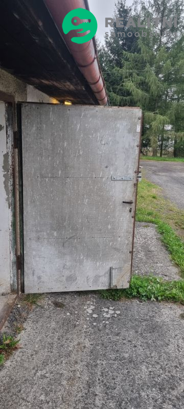 Dvě sousedící garáže Nová Role - 2