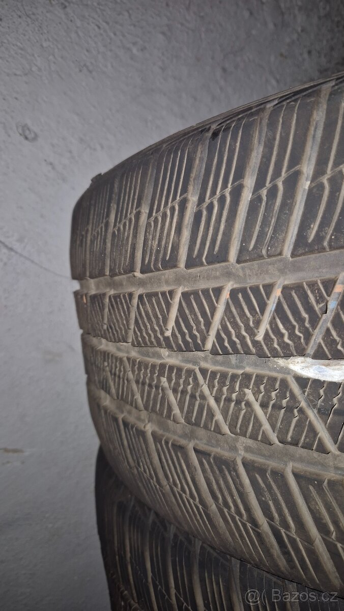 Zimní 225/45 R17 Barum polaris - 2