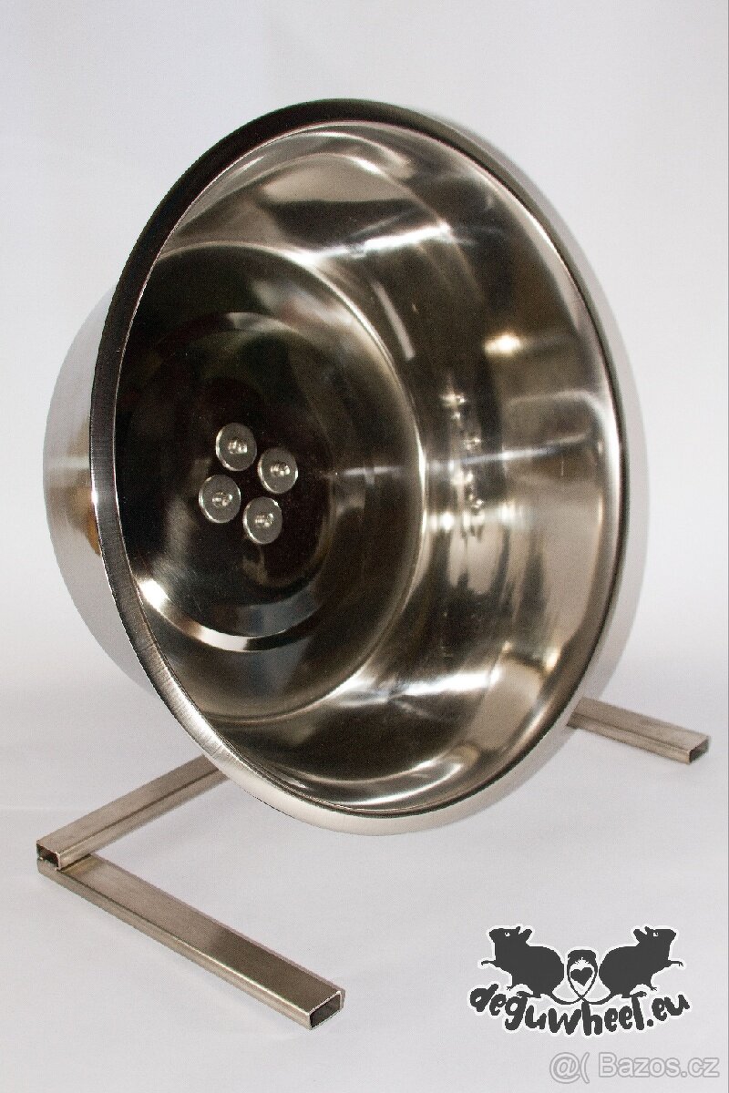 Kolotoč pro osmáky degu - 2