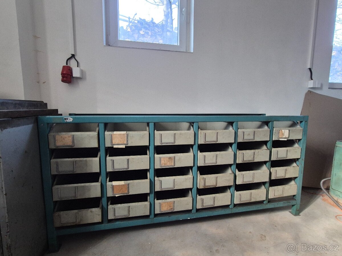 Šuplílový regál - 2