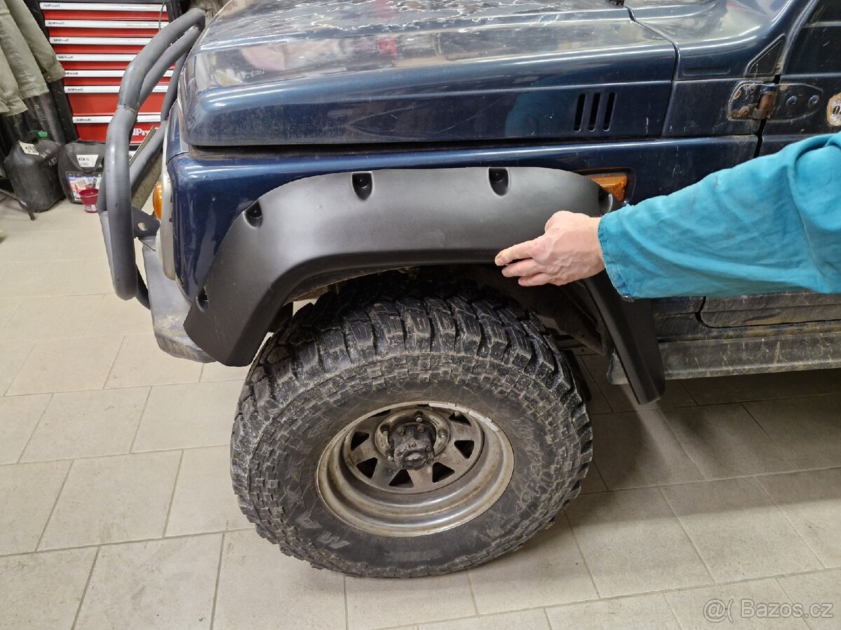 Rozšiřovací lemy Suzuki Samurai - 2