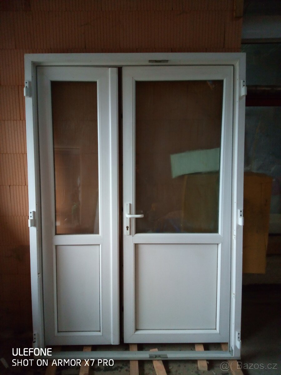 Plastové dveře. - 2