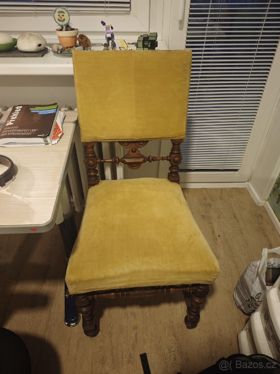 3 starožitné židle - 2