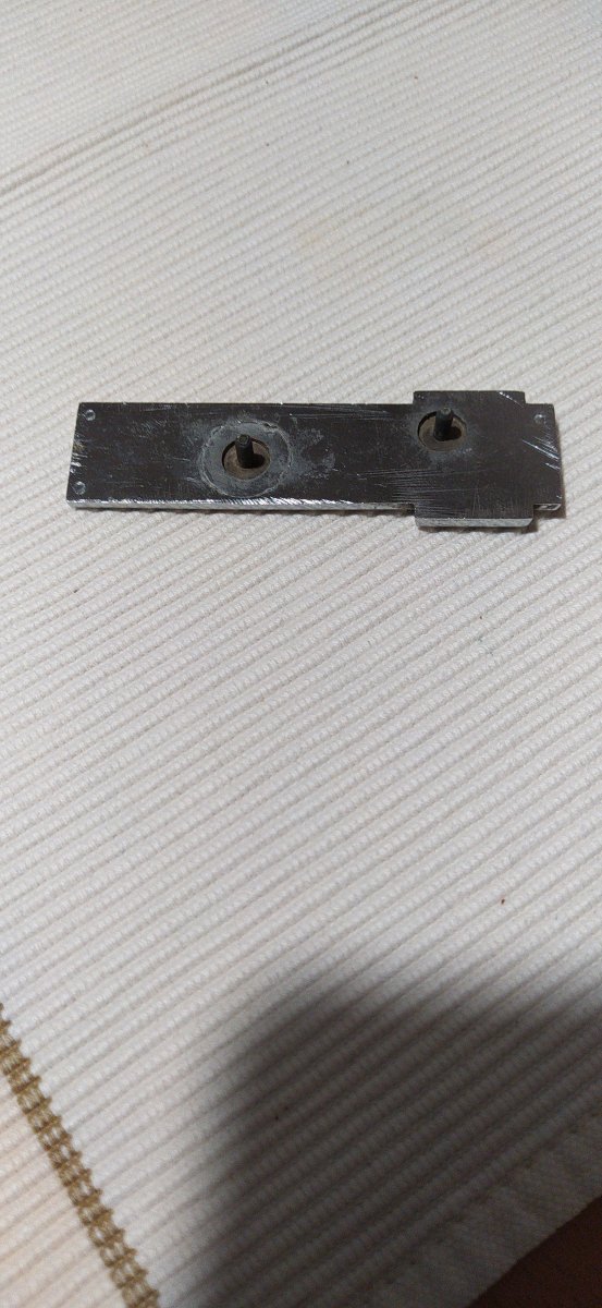 Znak Ford Taunus - 2