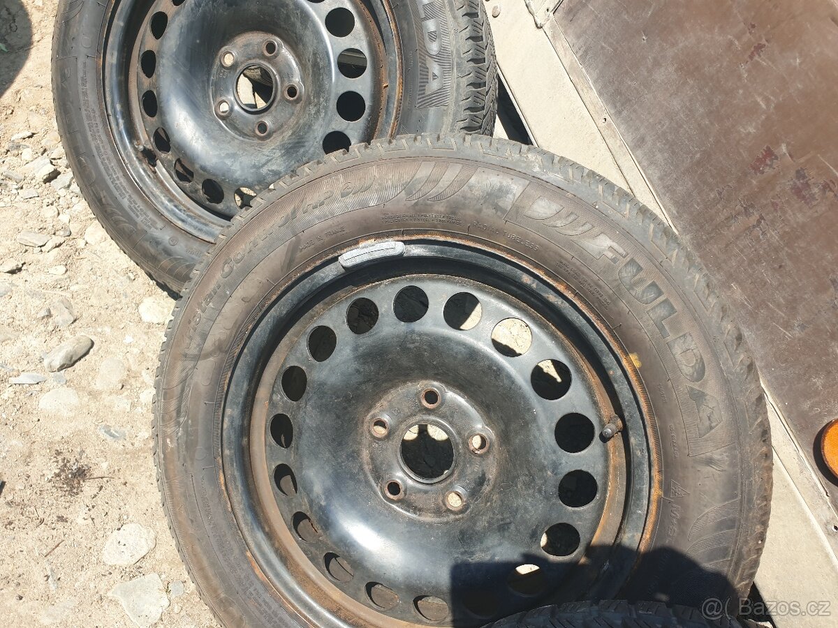 3x VW kola 205/60/16 Fulda - 2