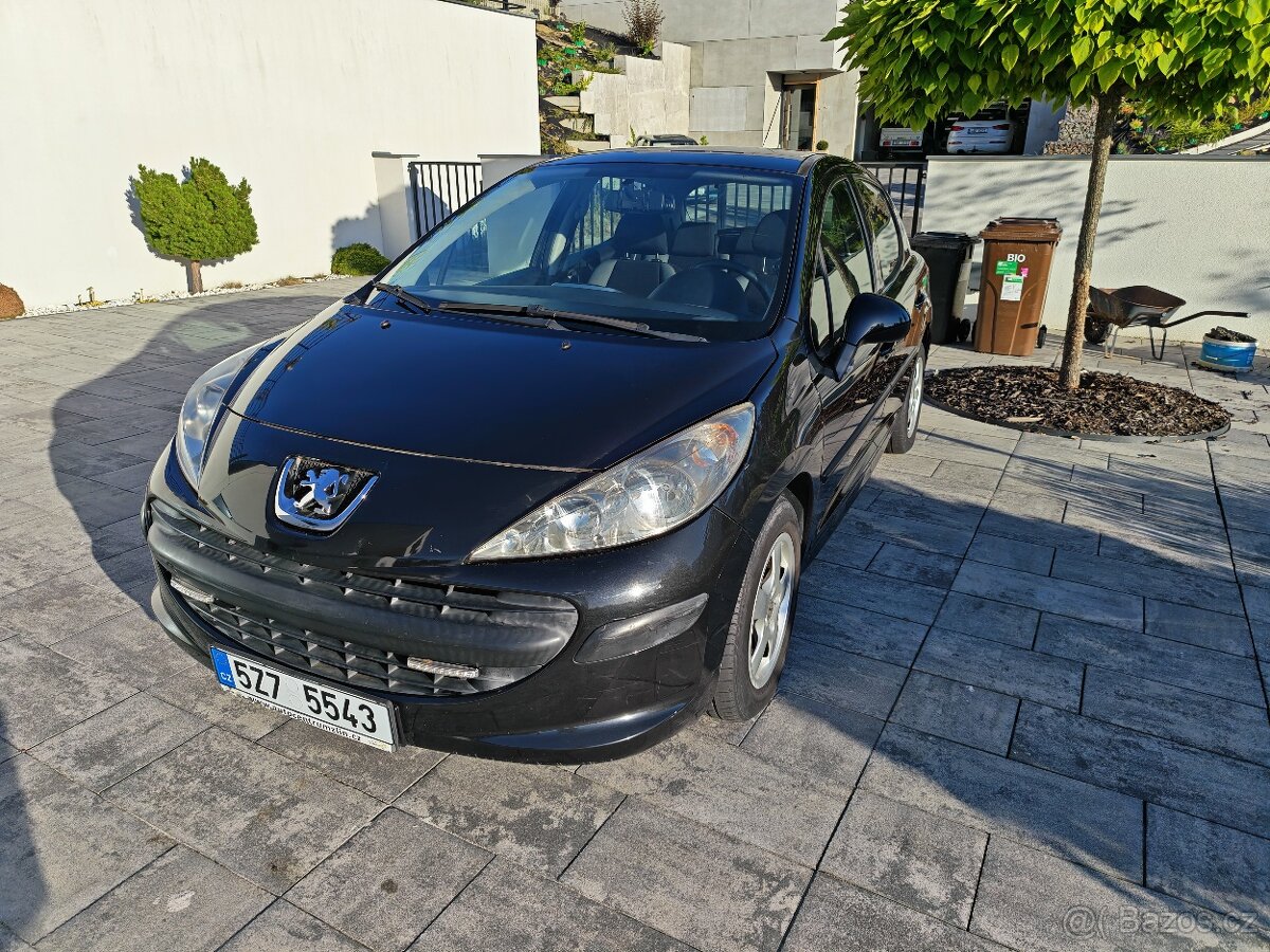 Prodám Peugeot 207 1.4i - 2