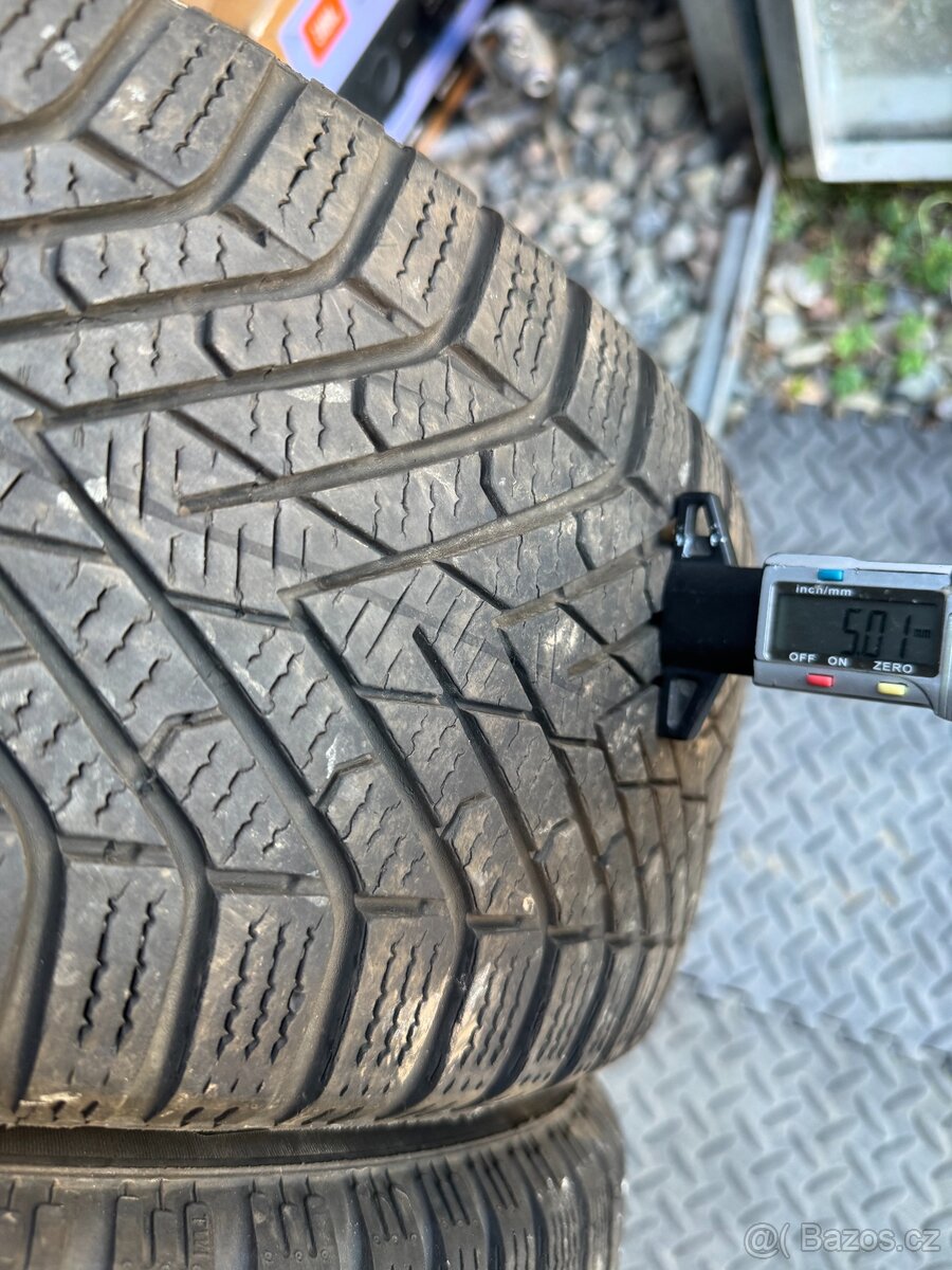 205/60/16 zimní sada pneu Pirelli - 2