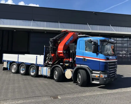 Scania G480 10x4 - valník s hydraulickou rukou