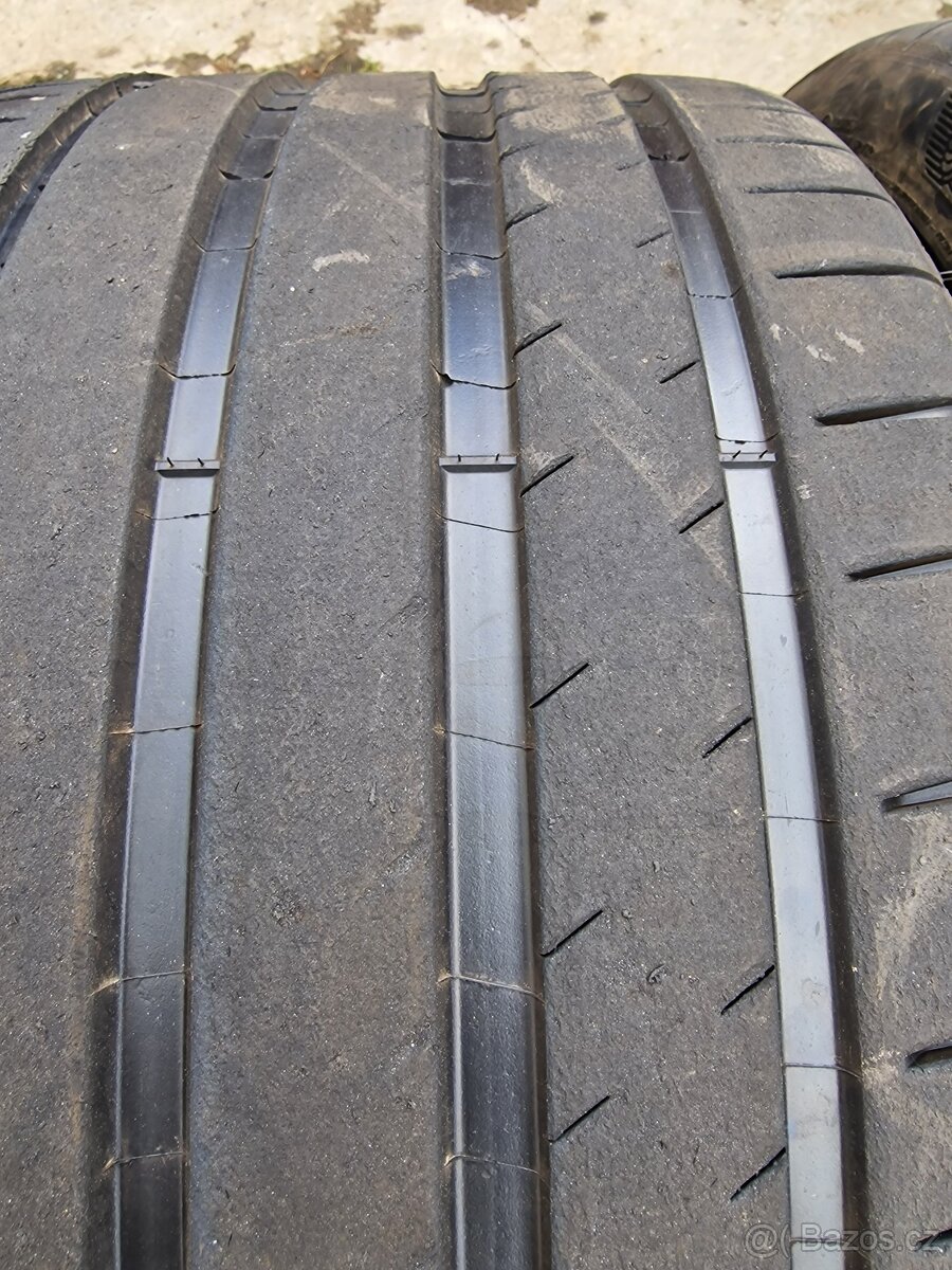 2 ks letní pneu 325/30 ZR 21 Michelin 5-7 mm 2023 - 2