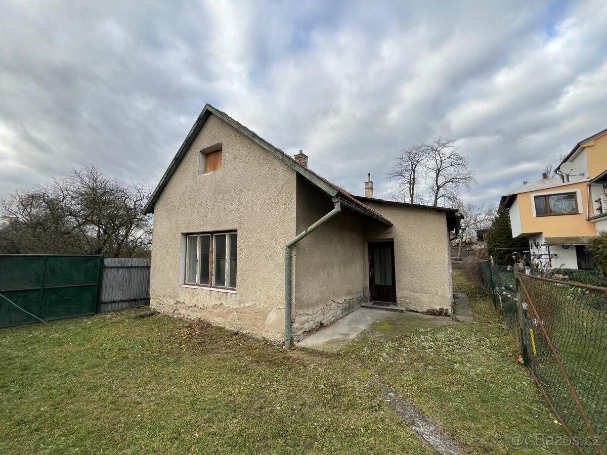 Prodej domu 2+kk k rekonstrukci v obci Kamenné Zboží - 2