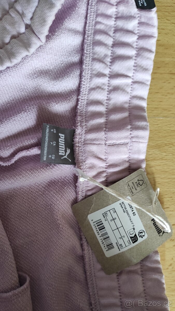 Světle růžové dámské šortky/kraťasy Puma vel. S - 2