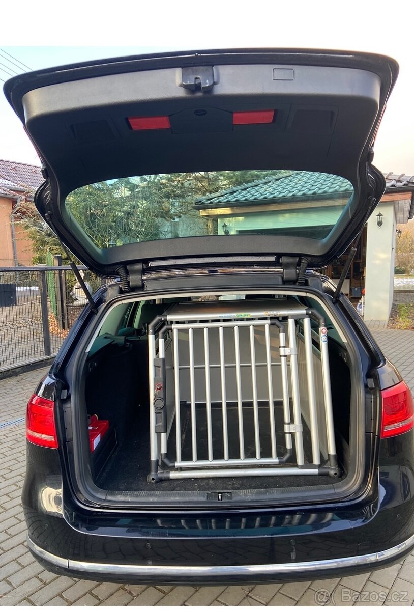 Klec pro psa do auta - 2