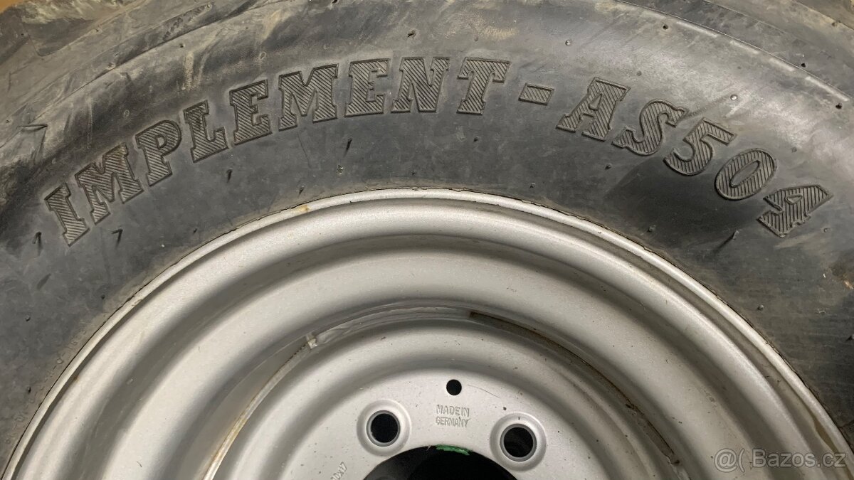 Bkt 420/55 r17 - 2