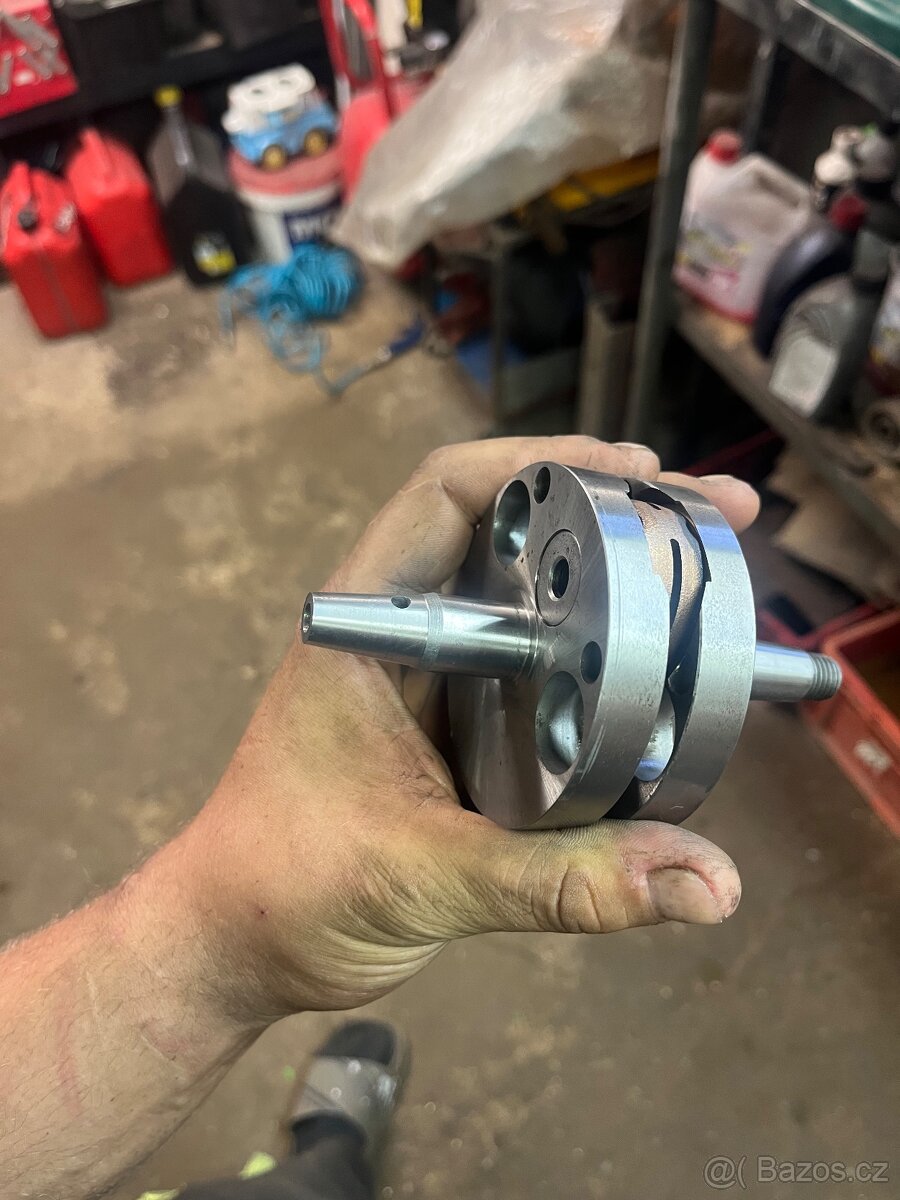 Kliková hřídel Jawa 50 “stejsky” - 2