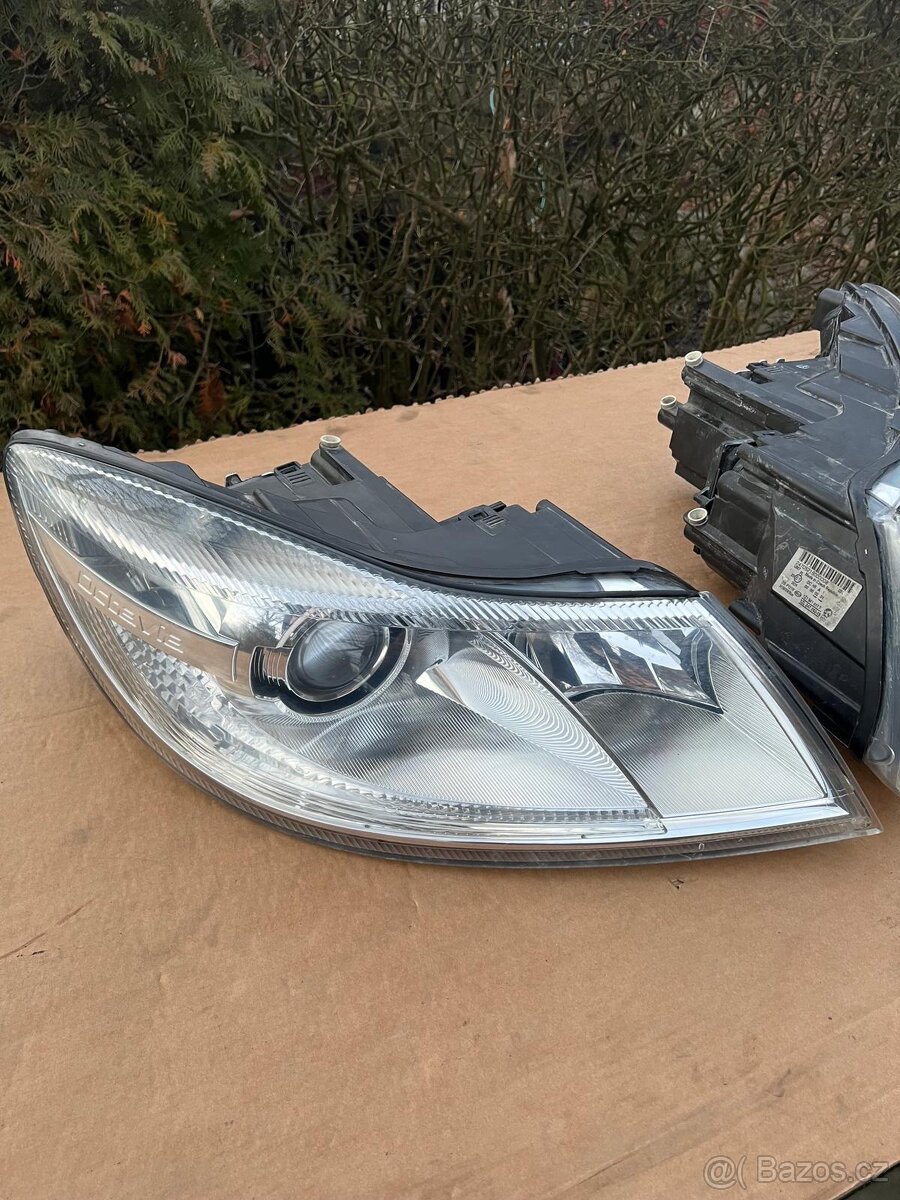 SKODA OCTAVIA 2 FACELIFT XENONY - 2