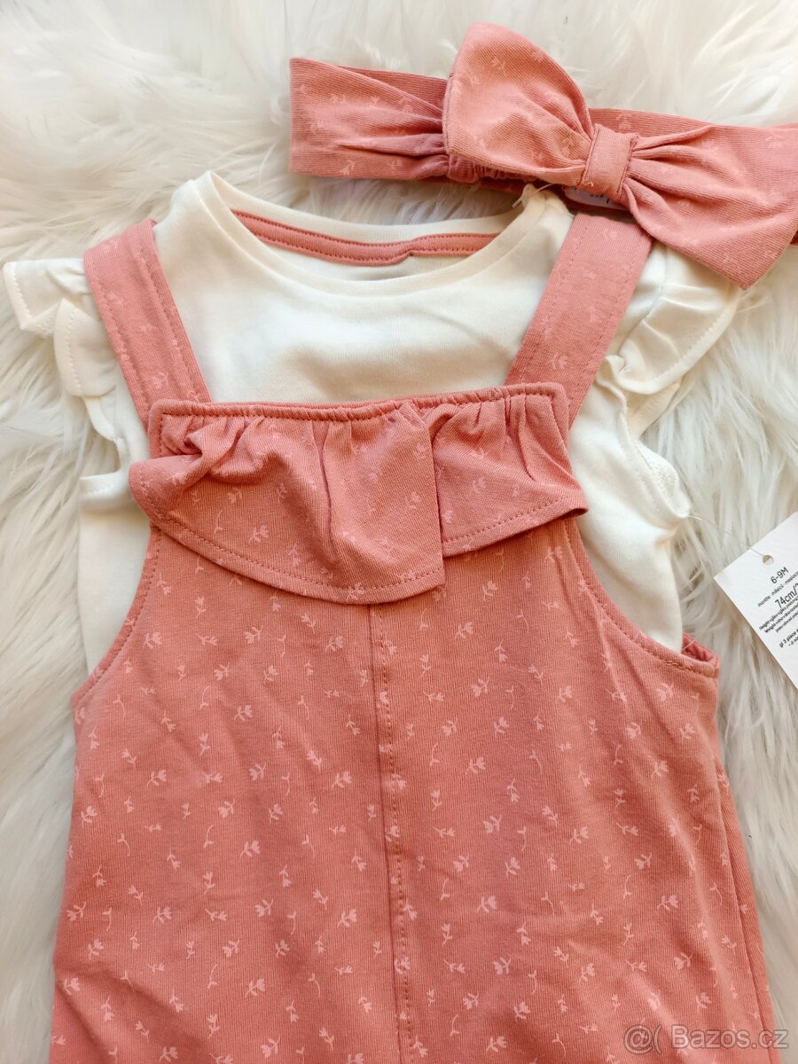 Dívčí oblečení vel 74 - 2