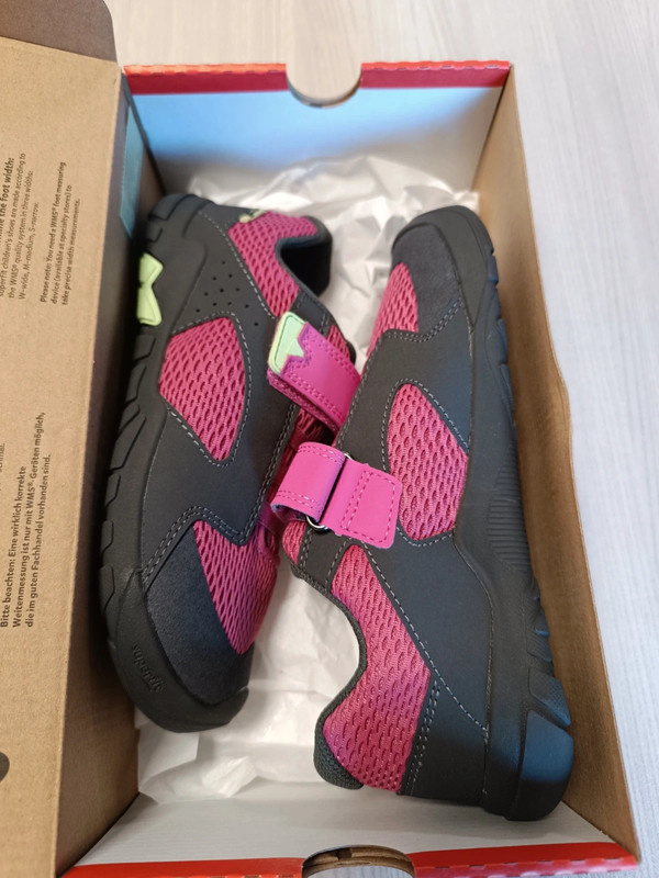 Nove dětské boty superfit vel. 33 - 2