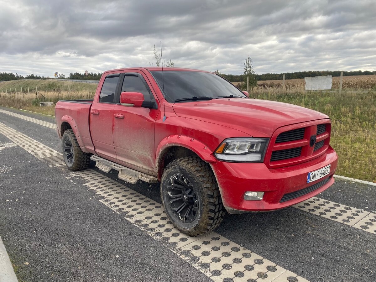 Dodge Ram 5.7 HEMI MOC HEZKY - 2