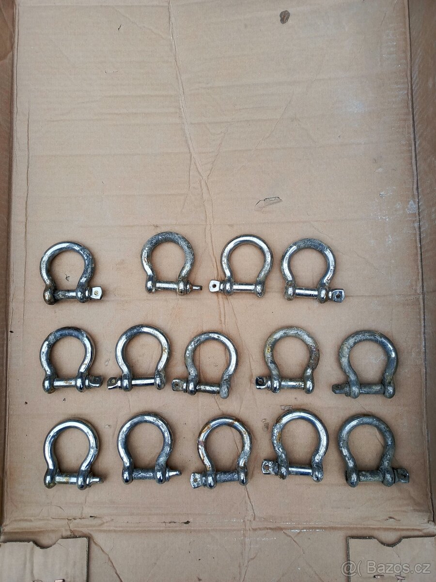 Nerezový třmen omega - 2