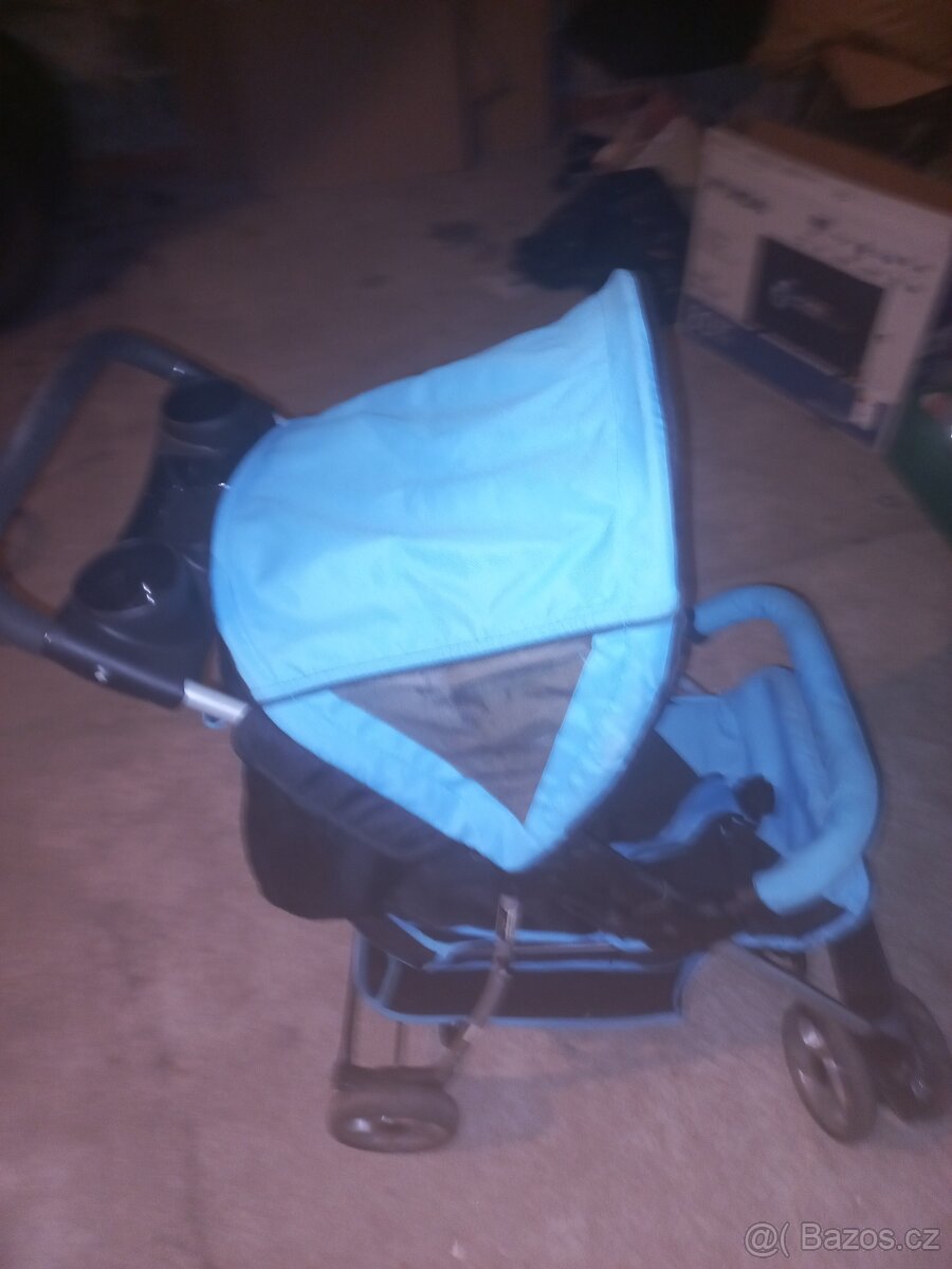 sportovní kočárek - golfky - 2