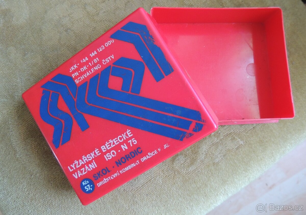 krabička od běžeckého vázání retro běžky - 2