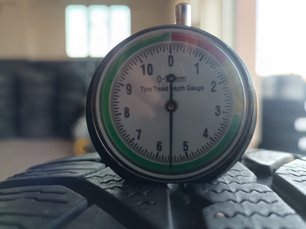 215/60 R16 SEMPERIT (2819) - 2