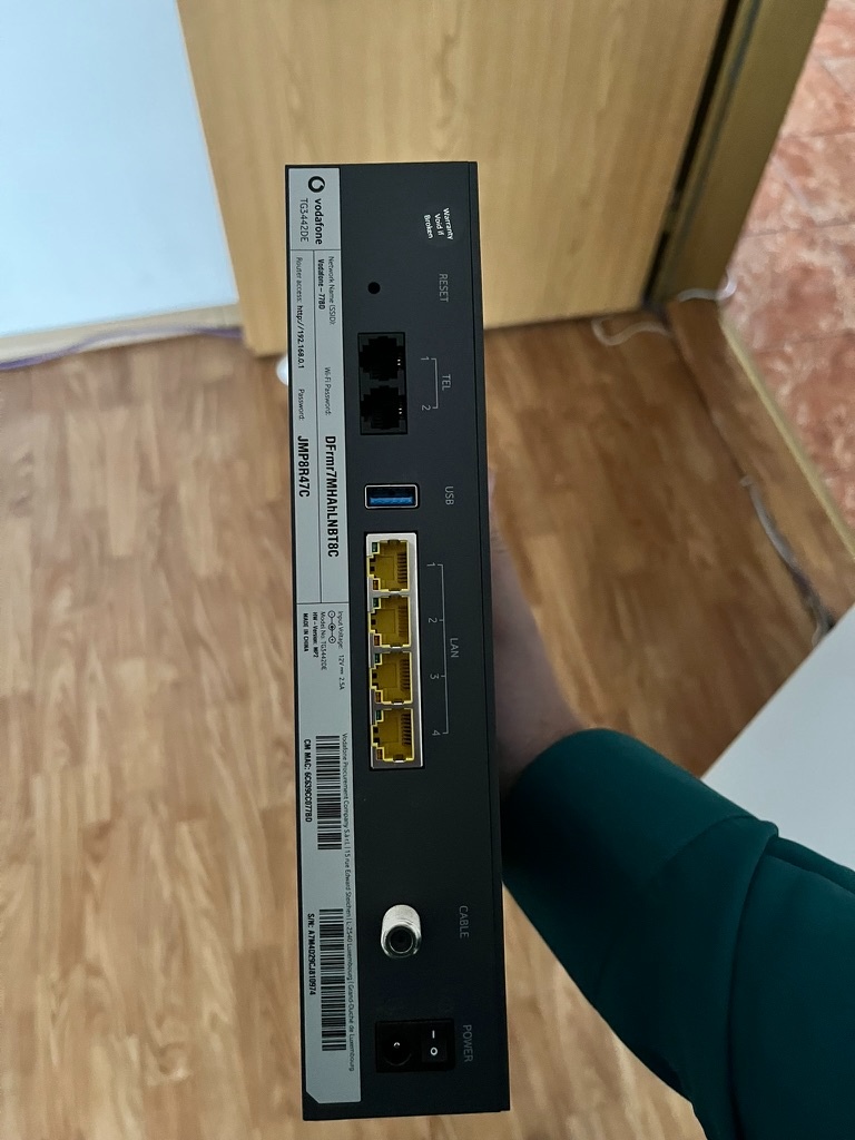 Vodafone Modem - router TG3442DE - 2
