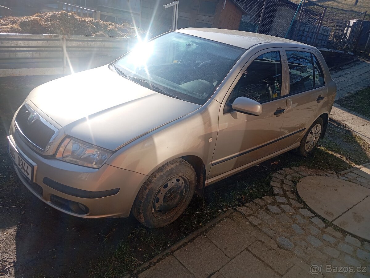 Fabia 1.2HTP 40kw na náhradní díly - 2