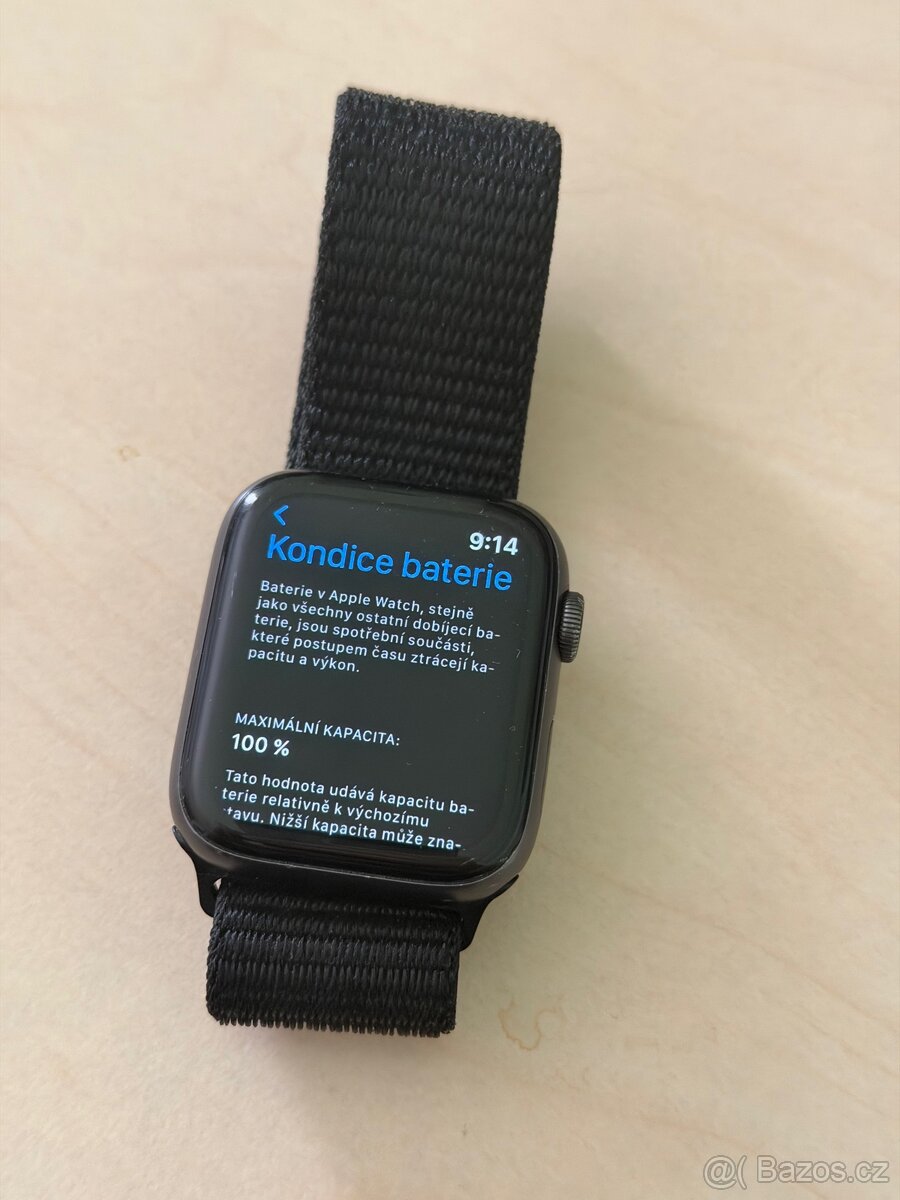 Apple Watch 4 44mm - 2