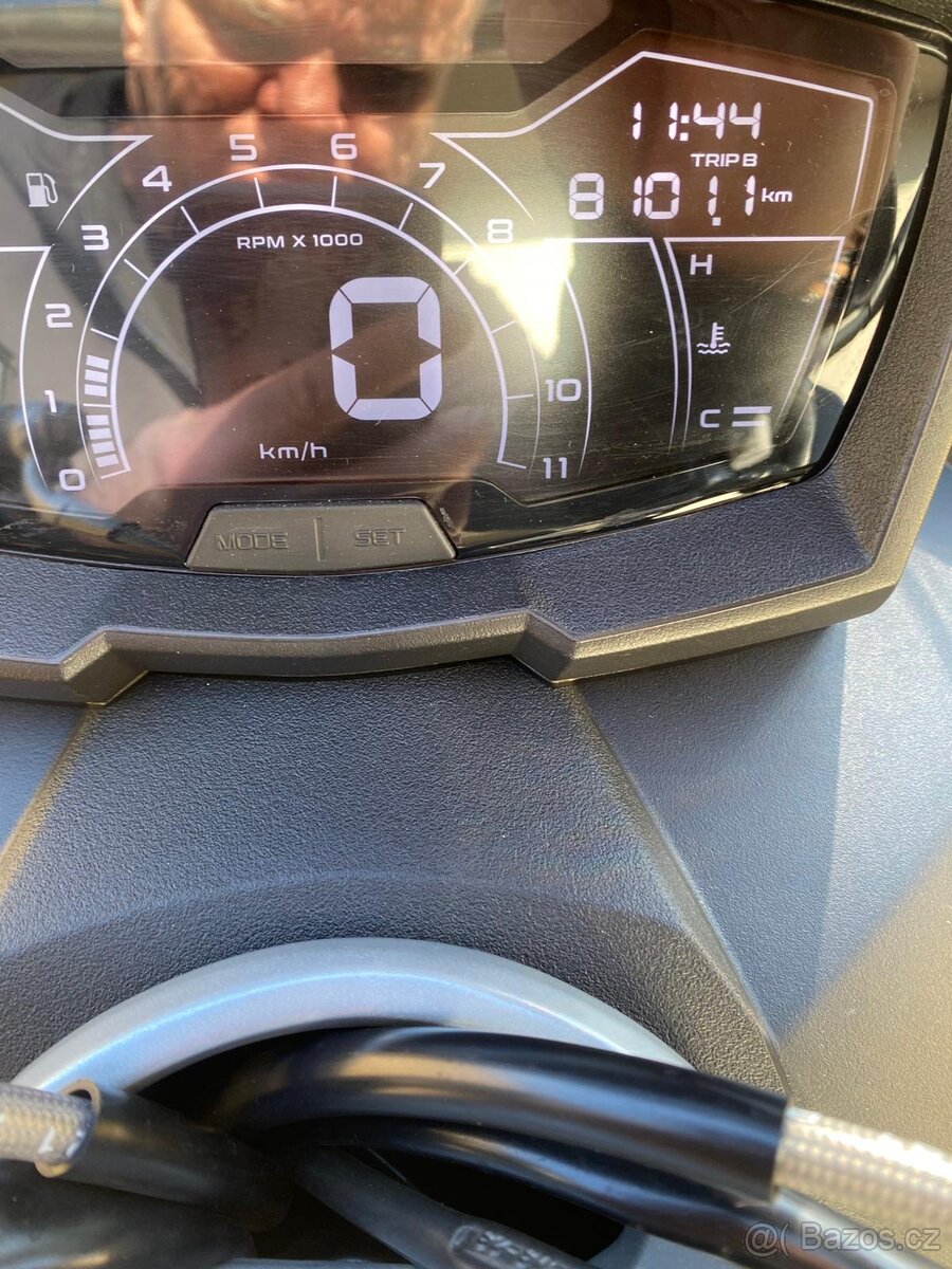 Aprilia SR GT 125 - 2